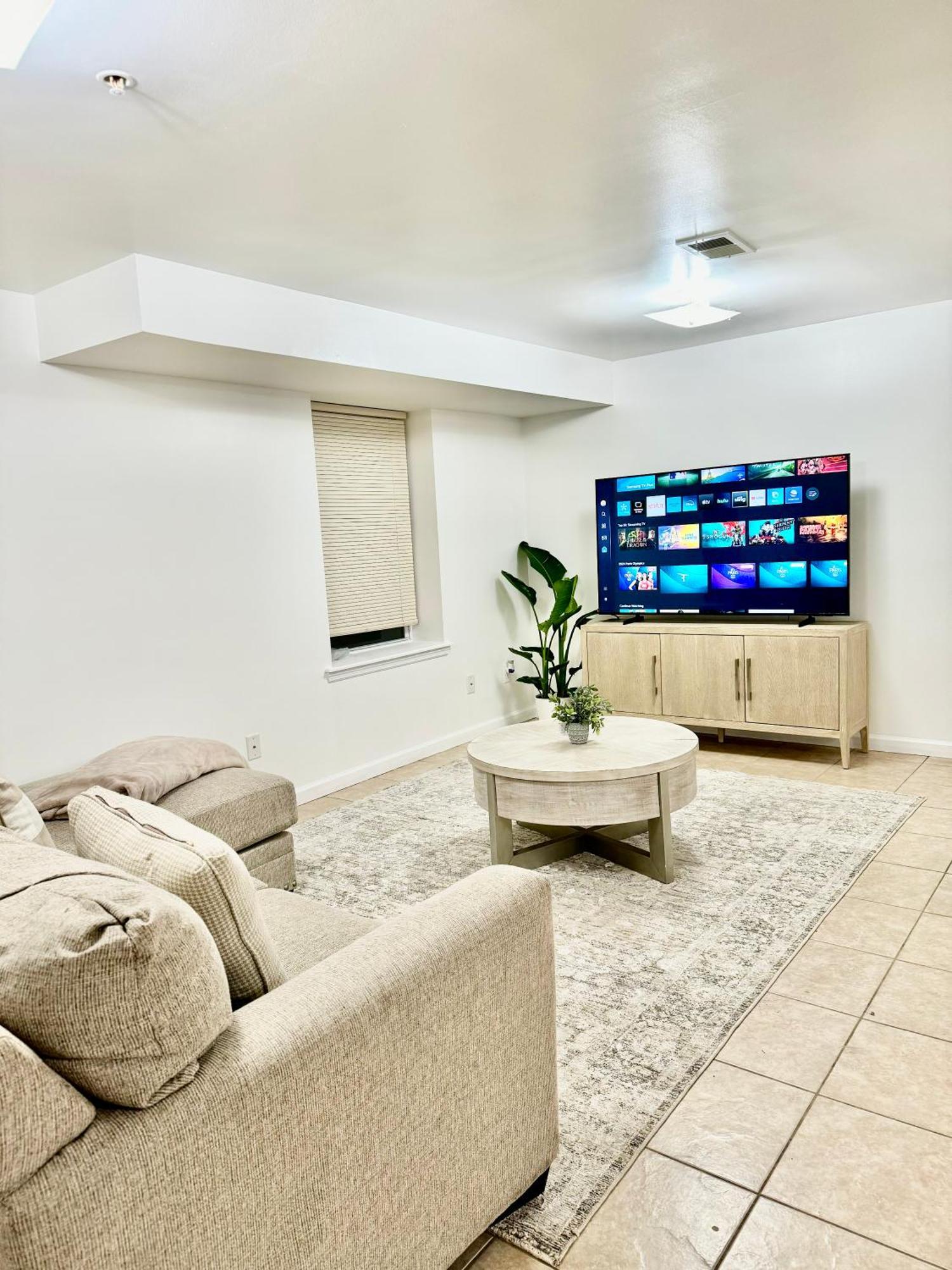 Cozy Evergreen Apartment By Newark Airport Bagian luar foto