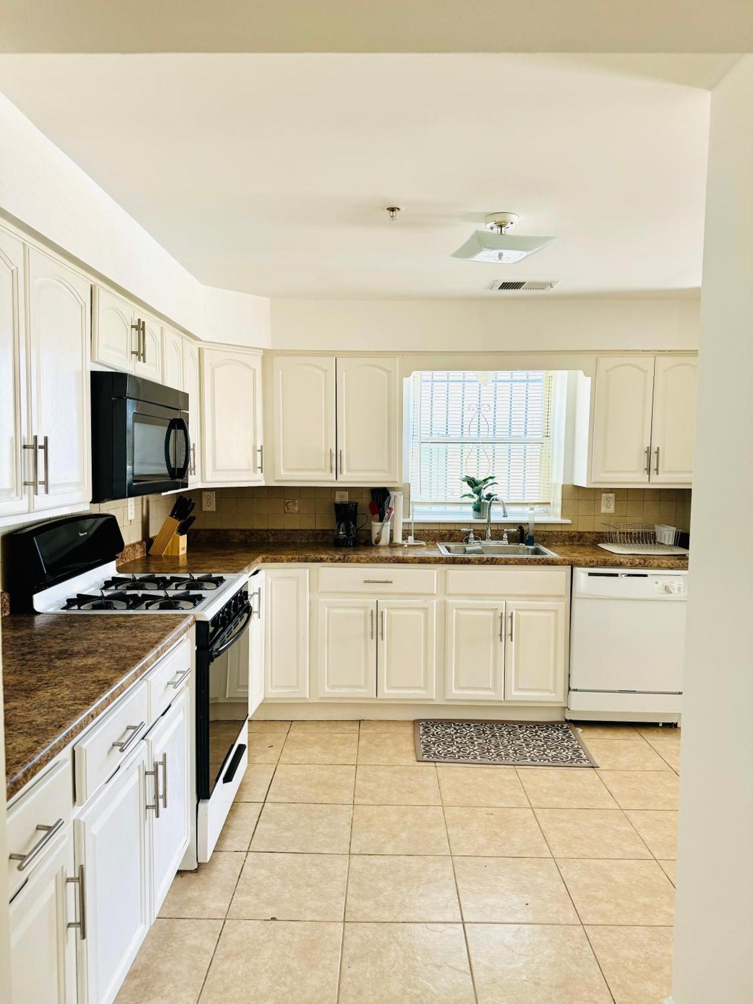 Cozy Evergreen Apartment By Newark Airport Bagian luar foto
